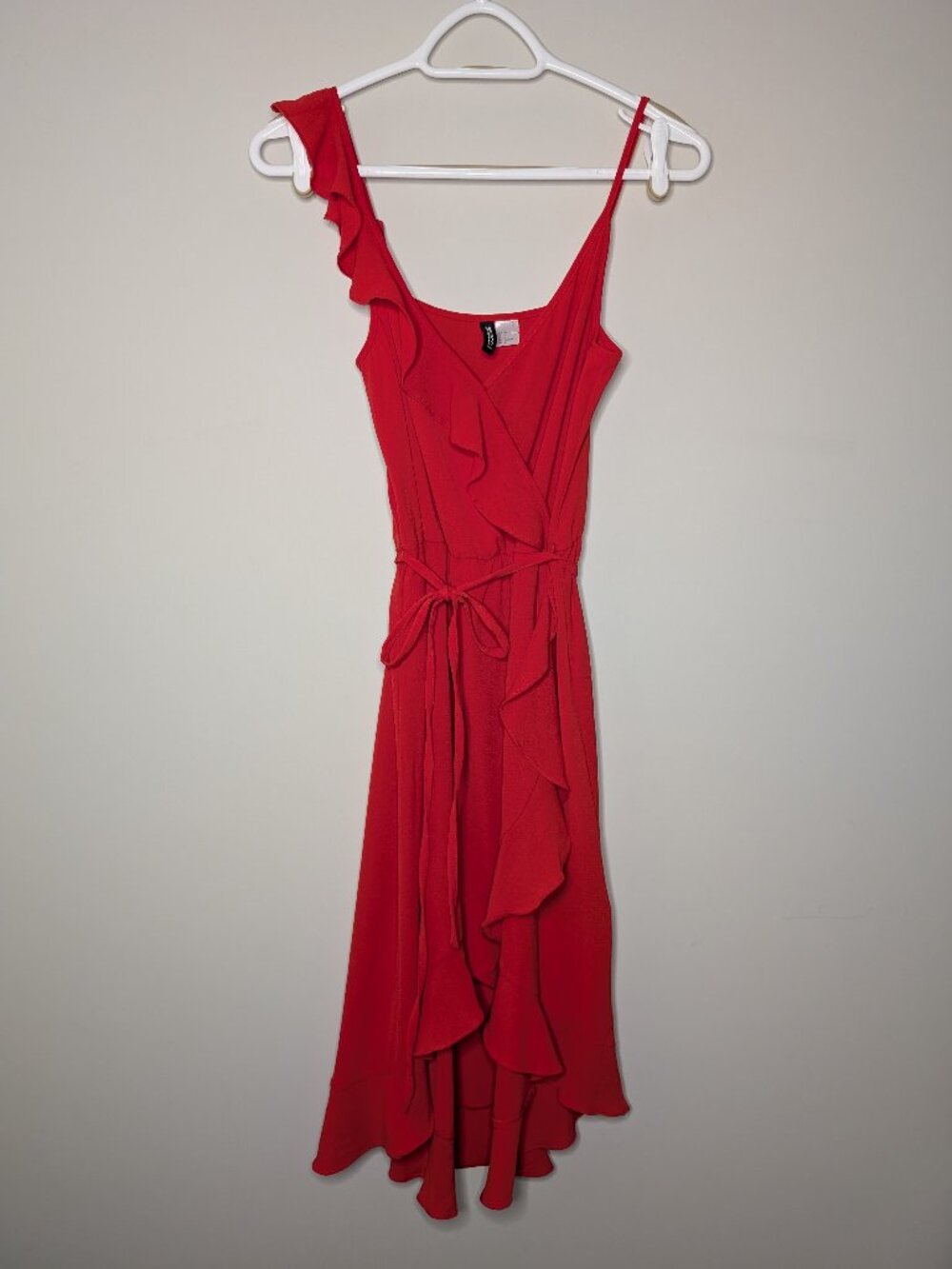 H&M Red Ruffled Asymmetric Sundress Size 4